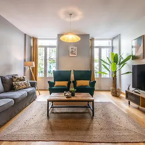 Legazpi, Amplio, Moderno Y Céntrico Apartamento San Sebastián